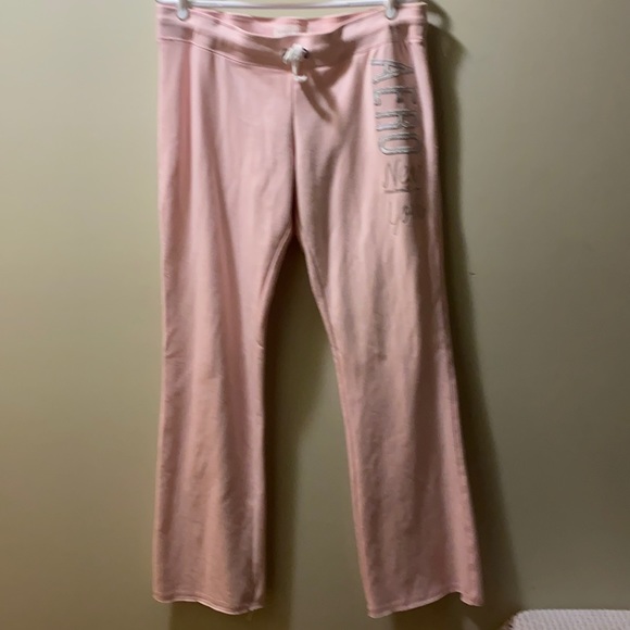 Aeropostale Pants - 🦋2/$25🦋 AEROPOSTALE PALE PINK SWEATPANTS Size XL